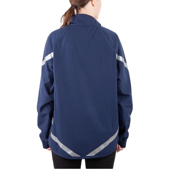 (11) Running Room Jacket - Picture 2 of 6